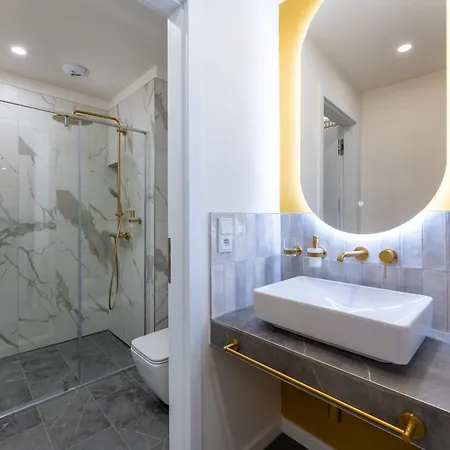 Modern & Stylish Jecna Appartement