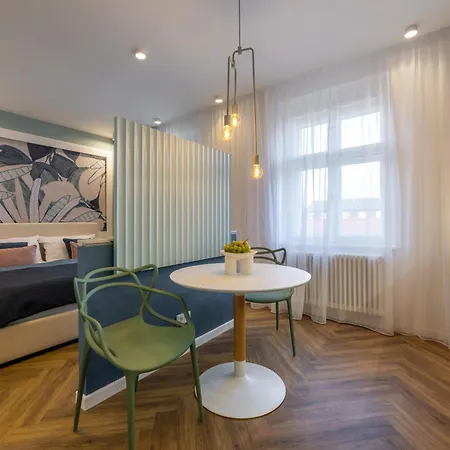 Modern&stylish Ječná *